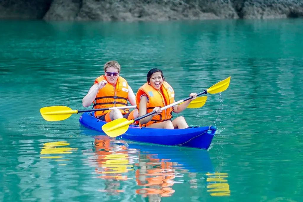 Halong & Lan Ha Bay Cruise 3 Days (2 Nights Onboard)