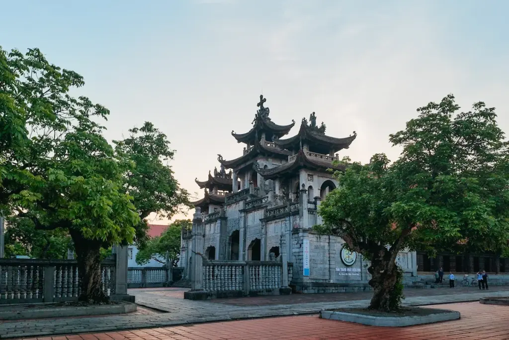 Phat Diem Stone Cathedral on Ninh Binh 2-Day Culture & Nature Tour